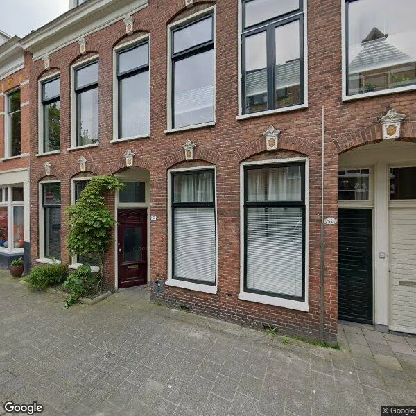 Straatbeeld van Ganzevoortsingel 42, 9711AN Groningen