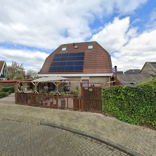 Straatbeeld van Garastrjitte 15, 8773KW Folsgare