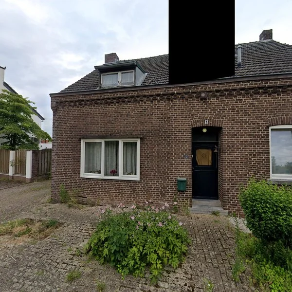Straatbeeld van Gebroekerdijk 31, 6101VT Echt