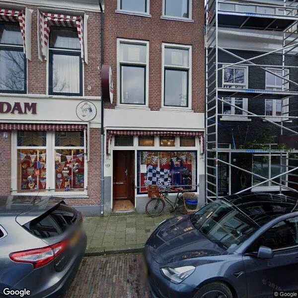 Straatbeeld van Gedempte Raamgracht 11, 2011WE Haarlem
