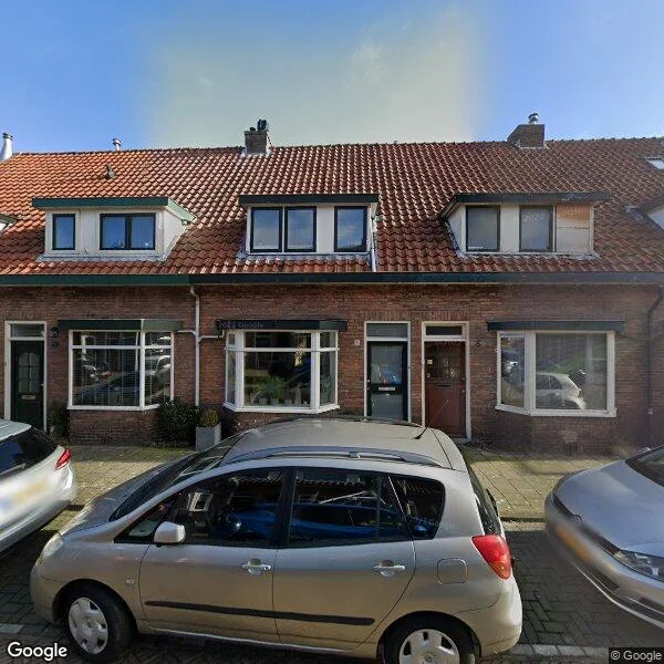 Straatbeeld van Gladiolenstraat 8, 2071NT Santpoort-Noord