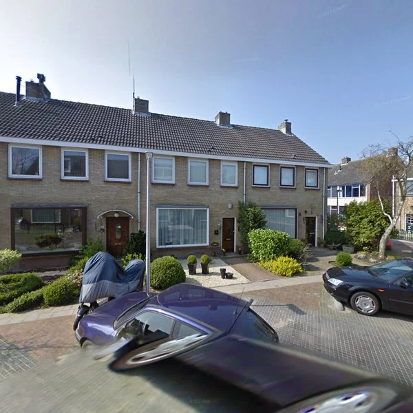 Straatbeeld van Goudsbloemstraat 32, 2761GN Zevenhuizen