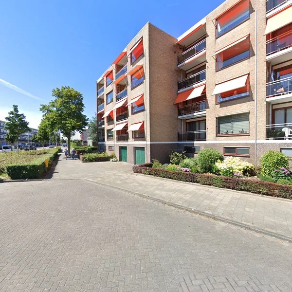 Straatbeeld van Graaf Florislaan 108, 2231EG Rijnsburg