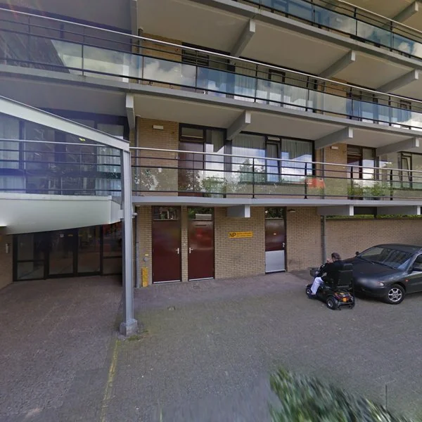 Straatbeeld van Graaf Lodewijklaan 138, 1412AX Naarden