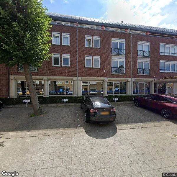 Straatbeeld van Graaf Reinaldstraat 33, 6041XB Roermond