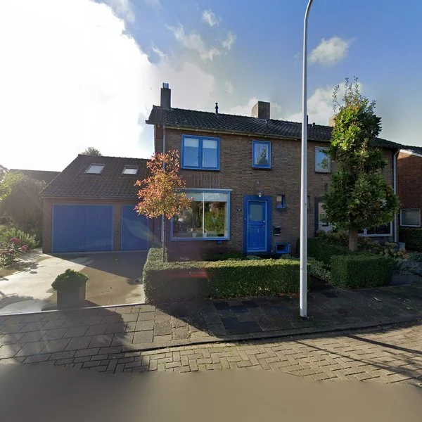Straatbeeld van Graaf van Bloisstraat 22, 2731AD Benthuizen
