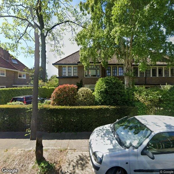 Straatbeeld van Graaf Willem de Oudelaan 38, 1412AV Naarden