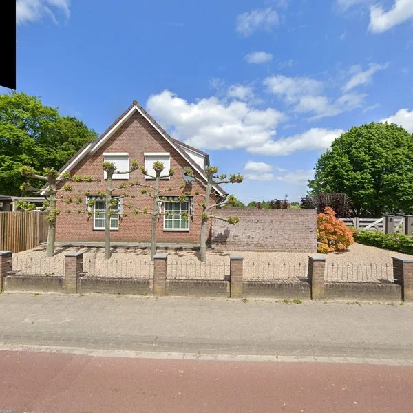 Straatbeeld van Grafwegen 49, 6562KG Groesbeek