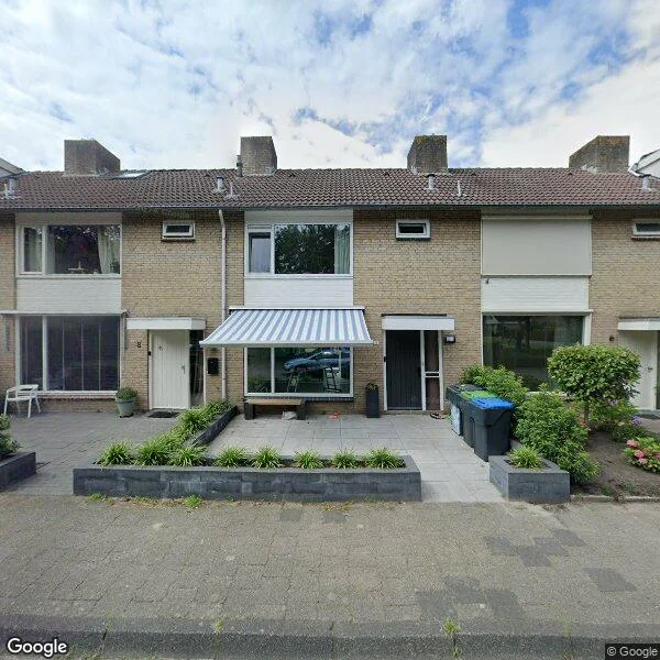Straatbeeld van Granietstraat 6, 8084CJ 't Harde