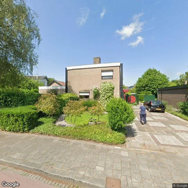 Straatbeeld van Groenekruislaan 2, 3319RJ Dordrecht