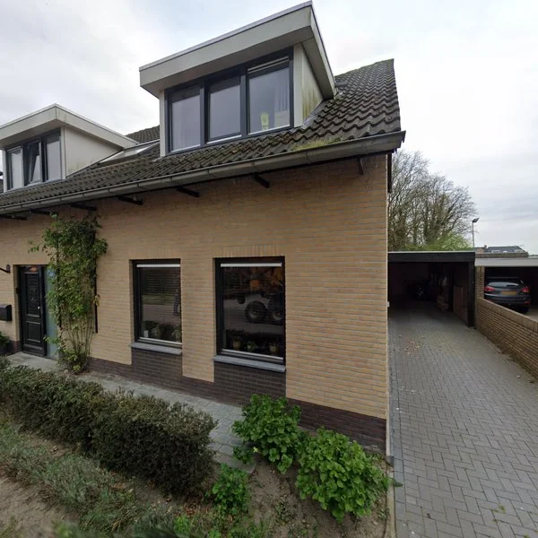 Straatbeeld van Groenendijk 5, 4909AC Oosteind