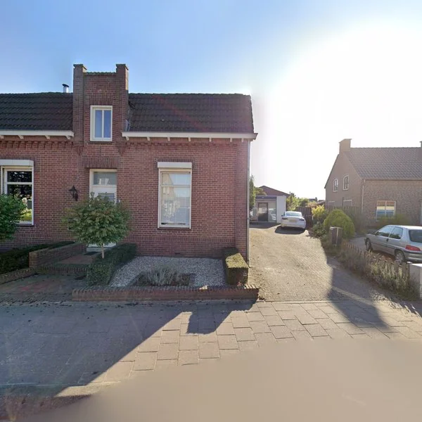 Straatbeeld van Groeningsestraat 7, 5826AA Groeningen