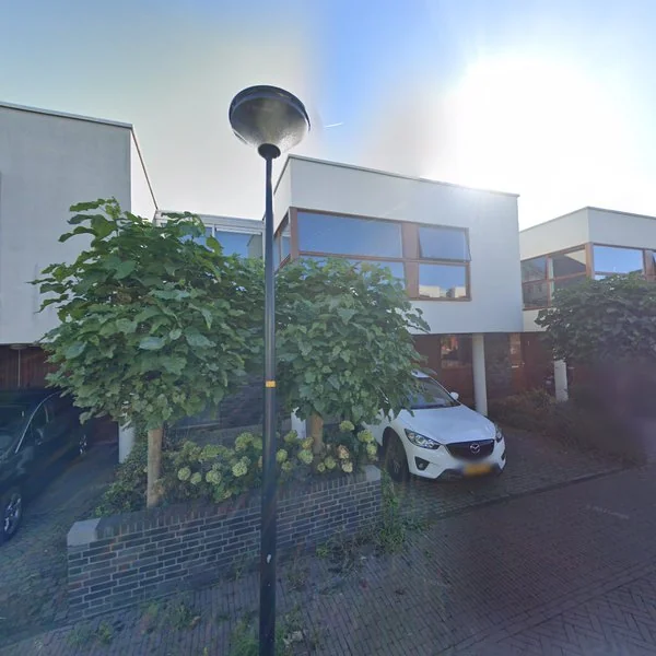 Straatbeeld van Groenland 2, 2548WC Den Haag