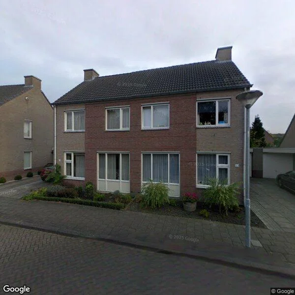 Straatbeeld van Groenveldsingel 51, 5913SC Venlo