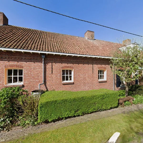 Straatbeeld van Groeske 5, 5114AE Castelre
