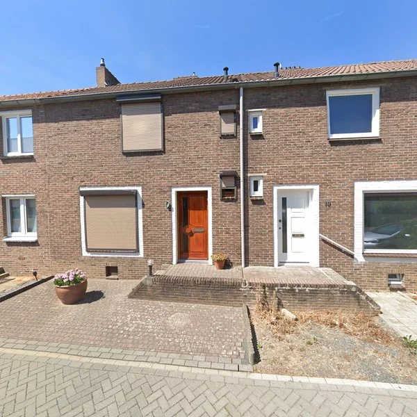Straatbeeld van Groningenstraat 10, 6415XM Heerlen