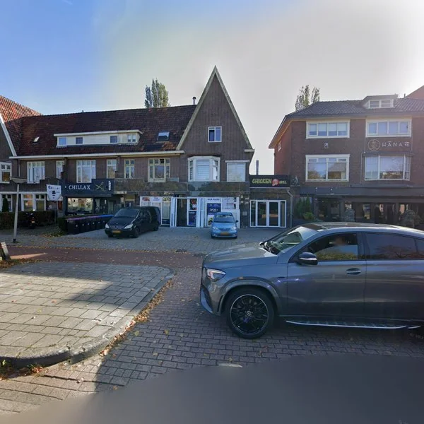 Straatbeeld van Groningerstraatweg 12a, 8921TP Leeuwarden