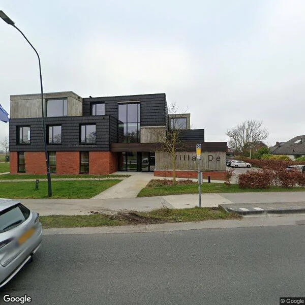 Straatbeeld van Groningerweg 80, 9766TR Eelderwolde