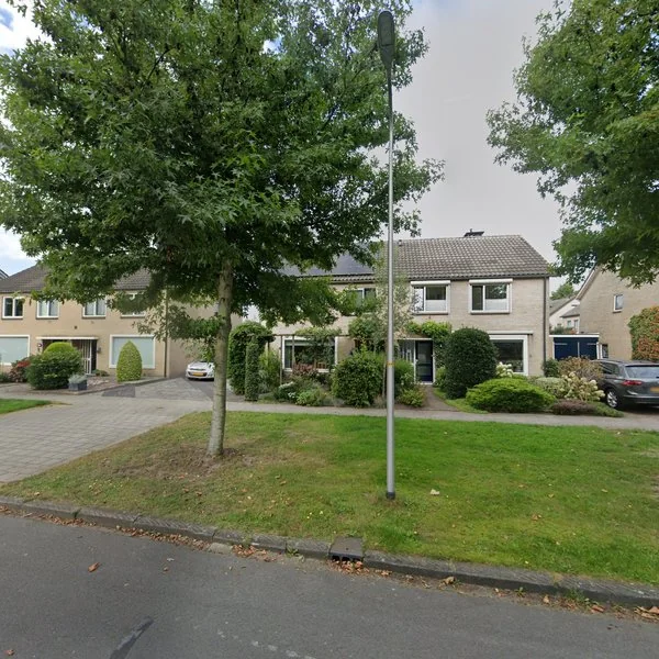 Straatbeeld van Grote Bisschop 33, 8141WK Heino