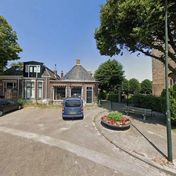 Straatbeeld van Grote Buren 10, 8749GE Pingjum