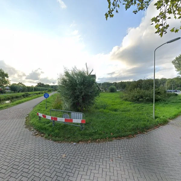 Straatbeeld van Grote Schelluinsekade 2, 4204TX Gorinchem