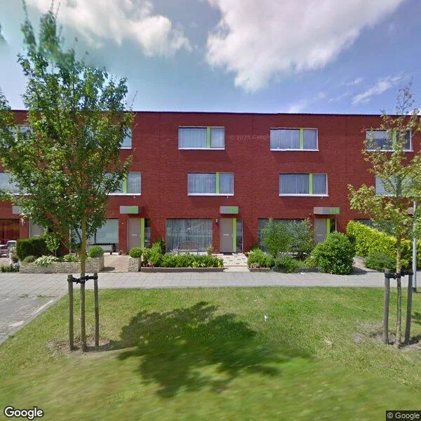 Straatbeeld van Grünewaldstraat 150, 1328VH Almere