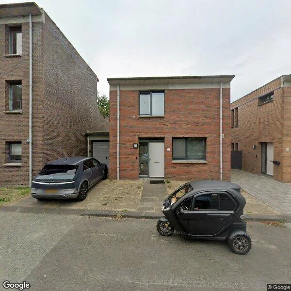 Straatbeeld van Guadeloupestraat 32, 1339ME Almere