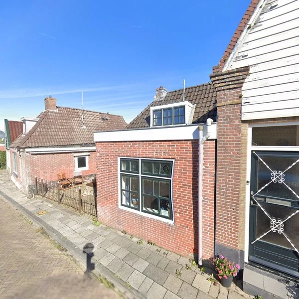 Straatbeeld van Haadstrjitte 5, 9141TP Wierum