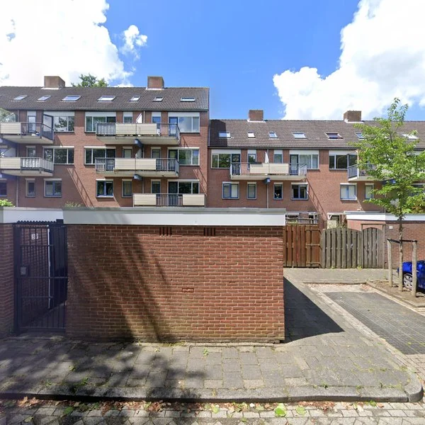 Straatbeeld van Haagbeukhof 15, 3355AG Papendrecht