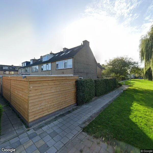 Straatbeeld van Haagwinde 18, 2992CC Barendrecht