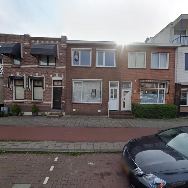 Straatbeeld van Hagelingerweg 88, 2071CL Santpoort-Noord