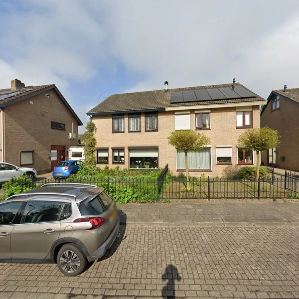 Straatbeeld van Hagenaarstraat 18, 6916AG Tolkamer
