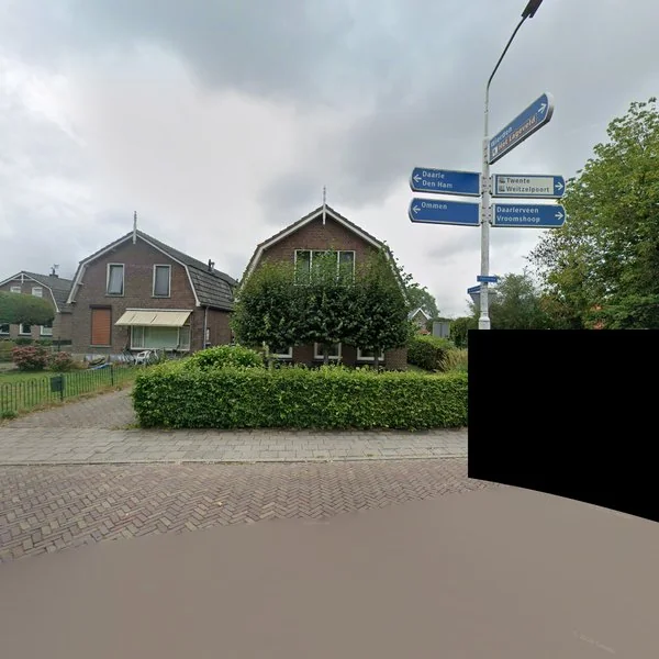 Straatbeeld van Hammerweg 84, 7671JC Vriezenveen
