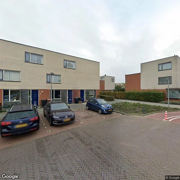 Straatbeeld van Handbalstraat 6, 2492VH Den Haag