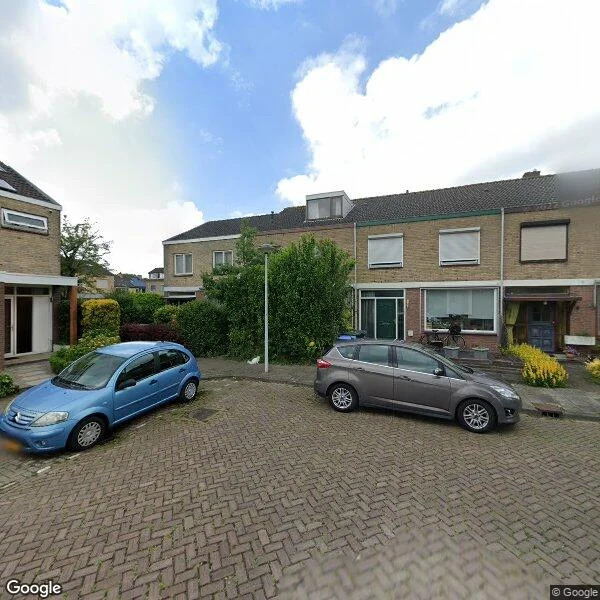 Straatbeeld van Hans Memlingstraat 8, 3351JK Papendrecht
