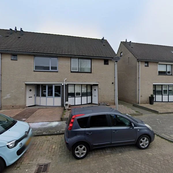 Straatbeeld van Harriët Freezerstraat 11, 3207HB Spijkenisse