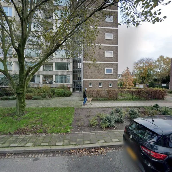 Straatbeeld van Hart Nibbrigkade 71-58, 2597XS Den Haag