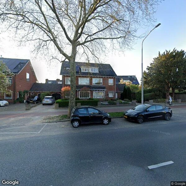 Straatbeeld van Hatertseweg 24, 6533AM Nijmegen