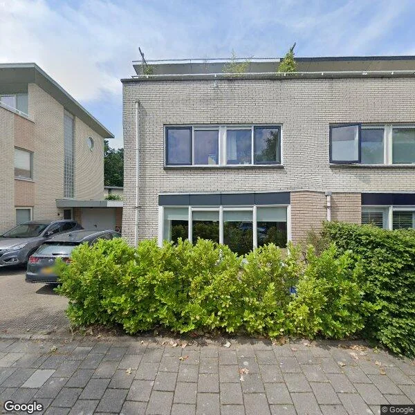 Straatbeeld van Haya van Somerenlaan 17, 3705KW Zeist