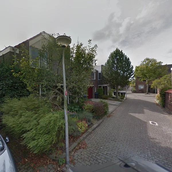 Straatbeeld van Hazelaar 39, 3224RB Hellevoetsluis
