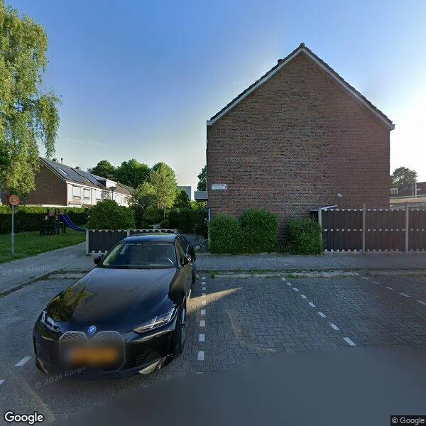 Straatbeeld van Hazelaarstraat 77, 3297XG Puttershoek