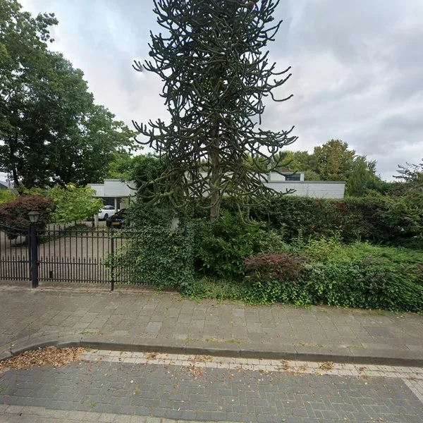 Straatbeeld van Hedikhuizerweg 1, 5222BC Den Bosch