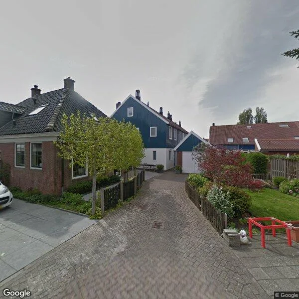 Straatbeeld van Heems Weer 32, 1151ET Broek in Waterland