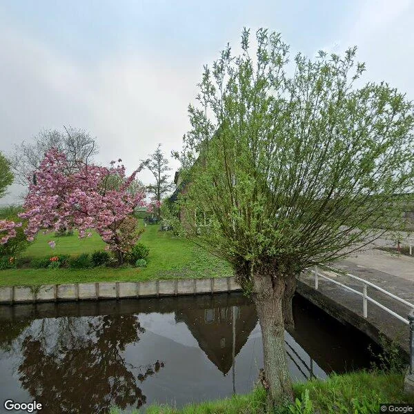 Straatbeeld van Heemstederweg 2, 1902RP Castricum