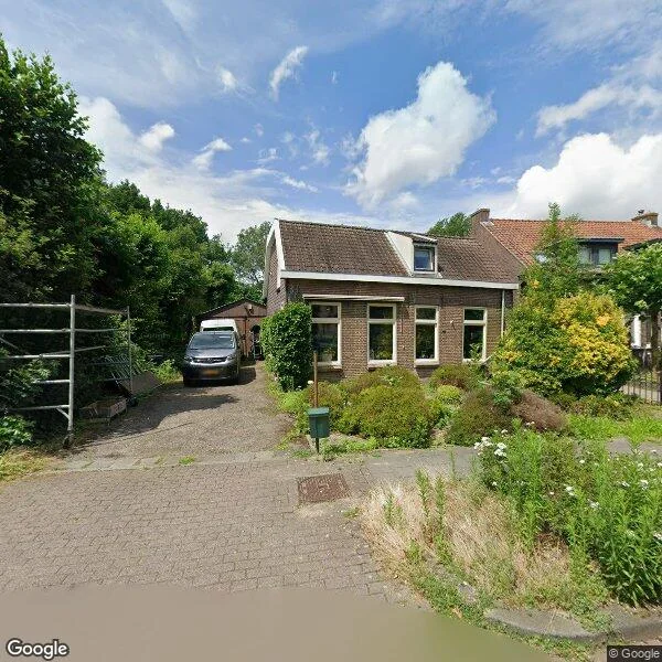 Straatbeeld van Heer Oudelandslaan 2, 3335LC Zwijndrecht
