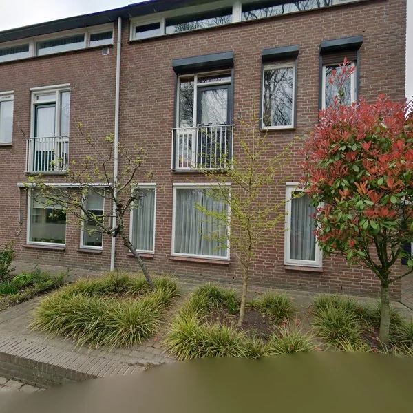 Straatbeeld van Heilige Eik 1, 5384DE Heesch