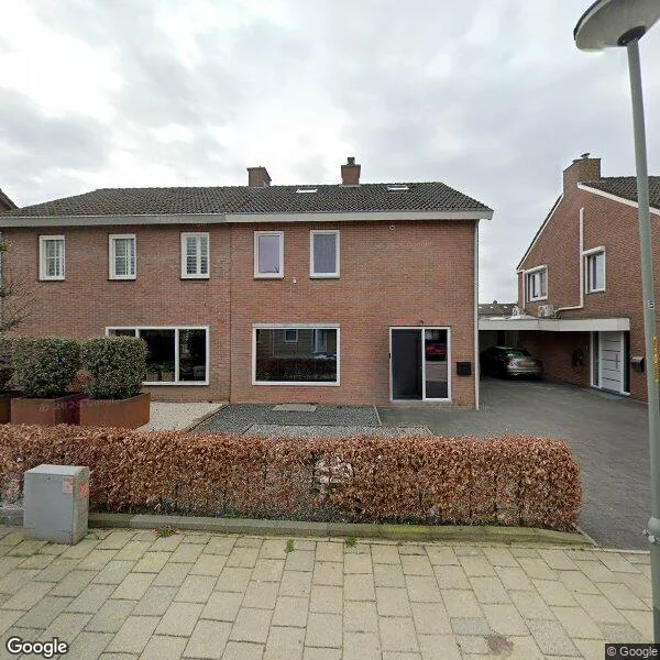 Straatbeeld van Heiweg 15, 6325DA Berg en Terblijt