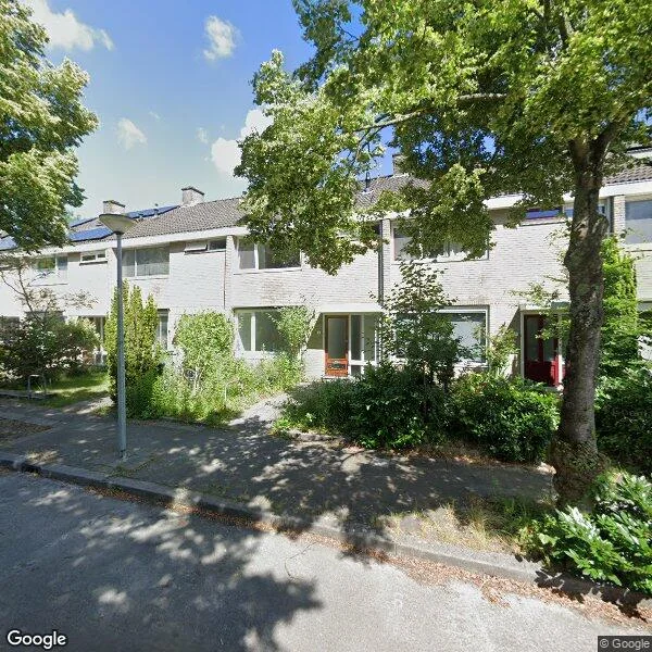 Straatbeeld van Hélène Swarthlaan 9, 9721TR Groningen