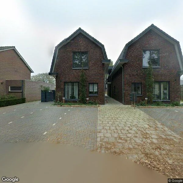 Straatbeeld van Helmondsestraat 33d, 5761CP Bakel