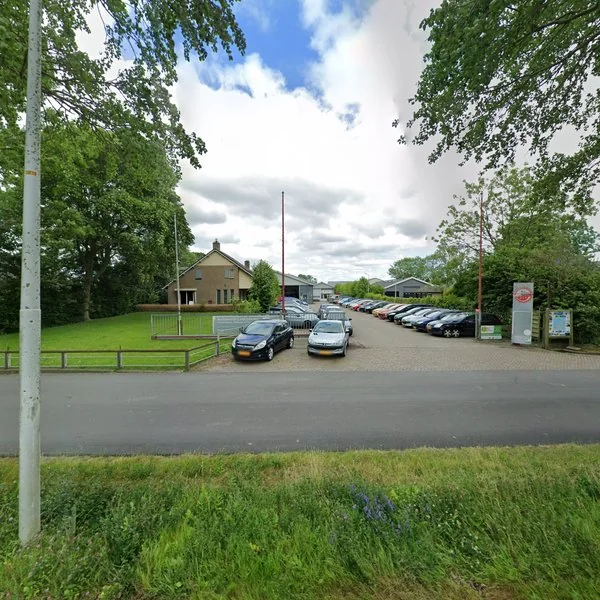 Straatbeeld van Hemmemaweg 24, 9076PH St.-Annaparochie